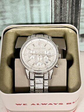 Michael Kors MK6746 Bryant Pavé Silver-Tone Watch